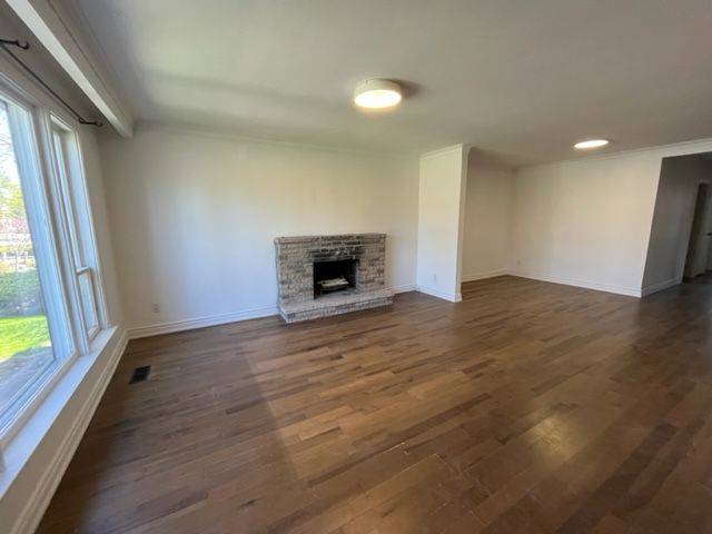 Toronto C07, ON M2R 1B6,293 Ellerslie AVE