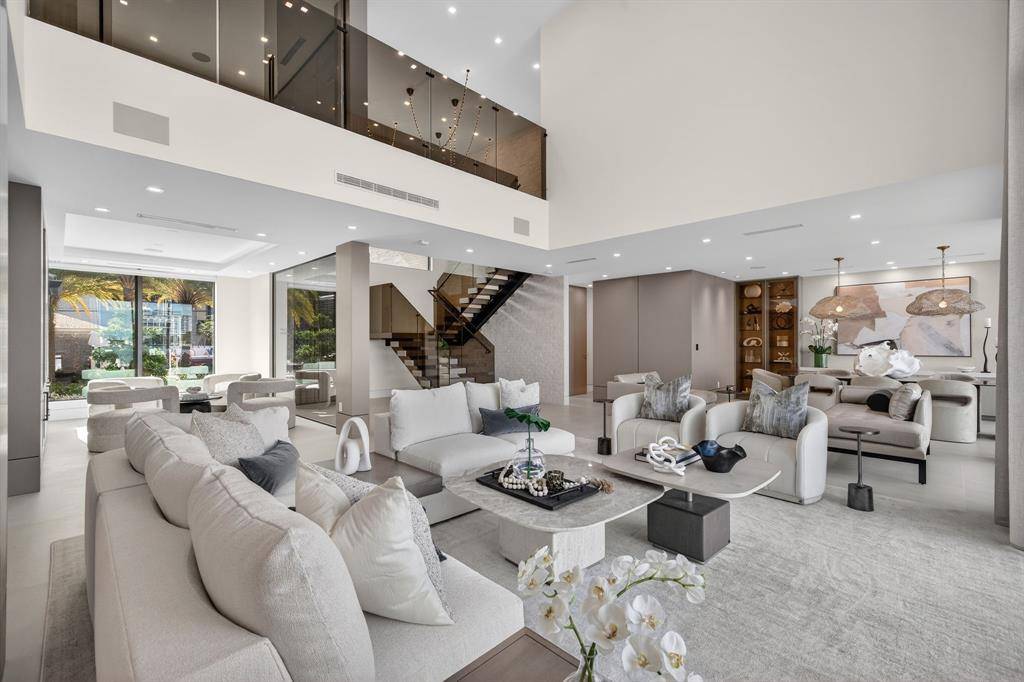 Fort Lauderdale, FL 33301,2533 Aqua Vista Blvd