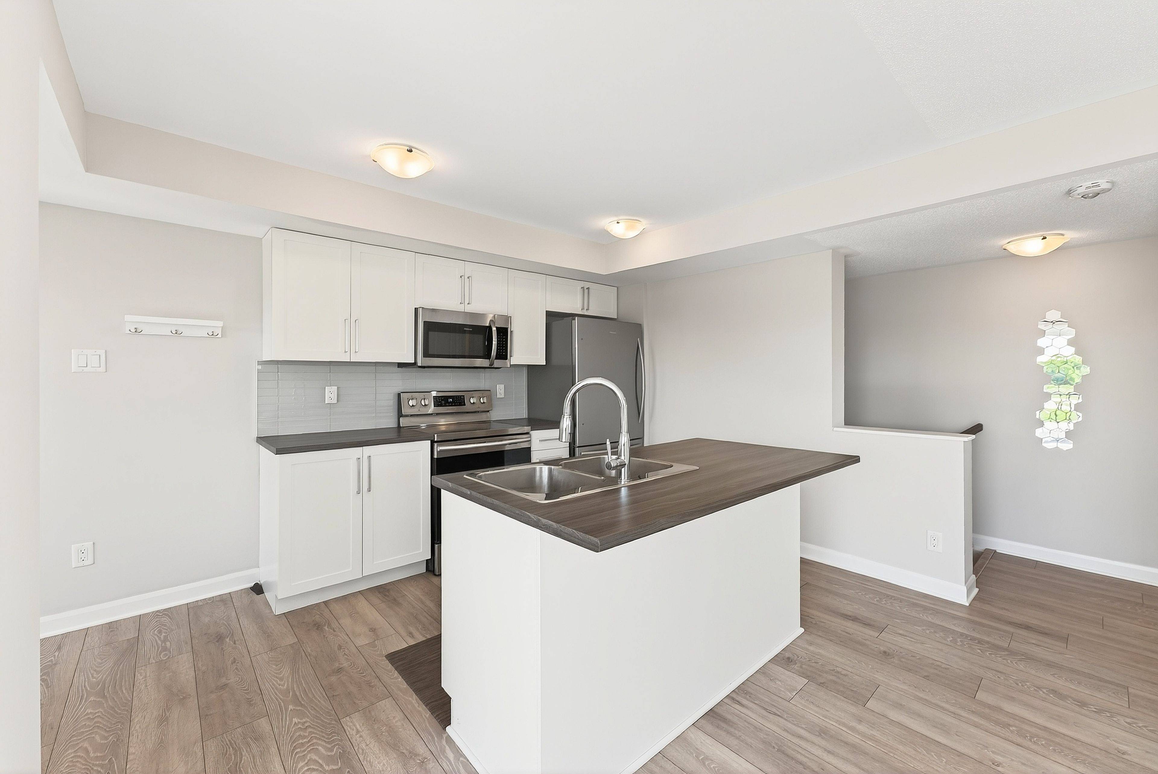 Barrhaven, ON K2J 6R5,1201 Chapman Mills DR