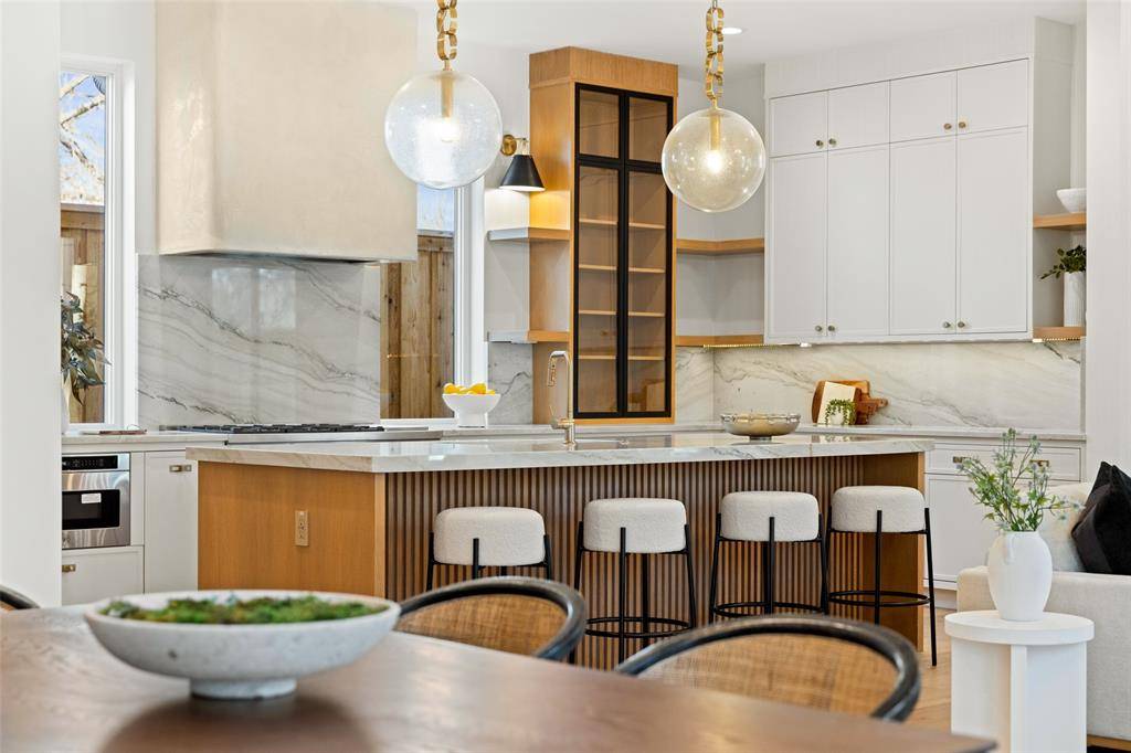 Dallas, TX 75209,8730 Rexford Drive