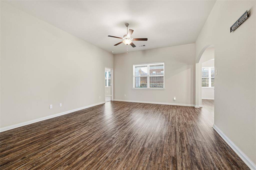 Denton, TX 76207,912 N Juneberry Drive