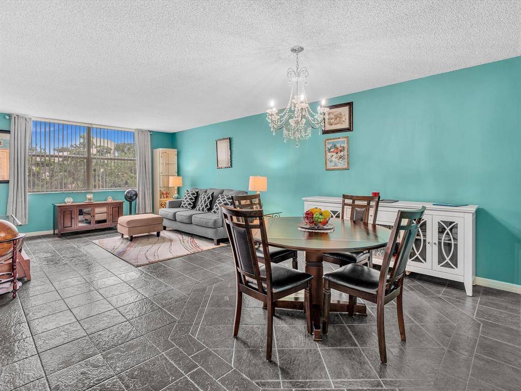 Margate, FL 33063,6570 Royal Palm Blvd #203J