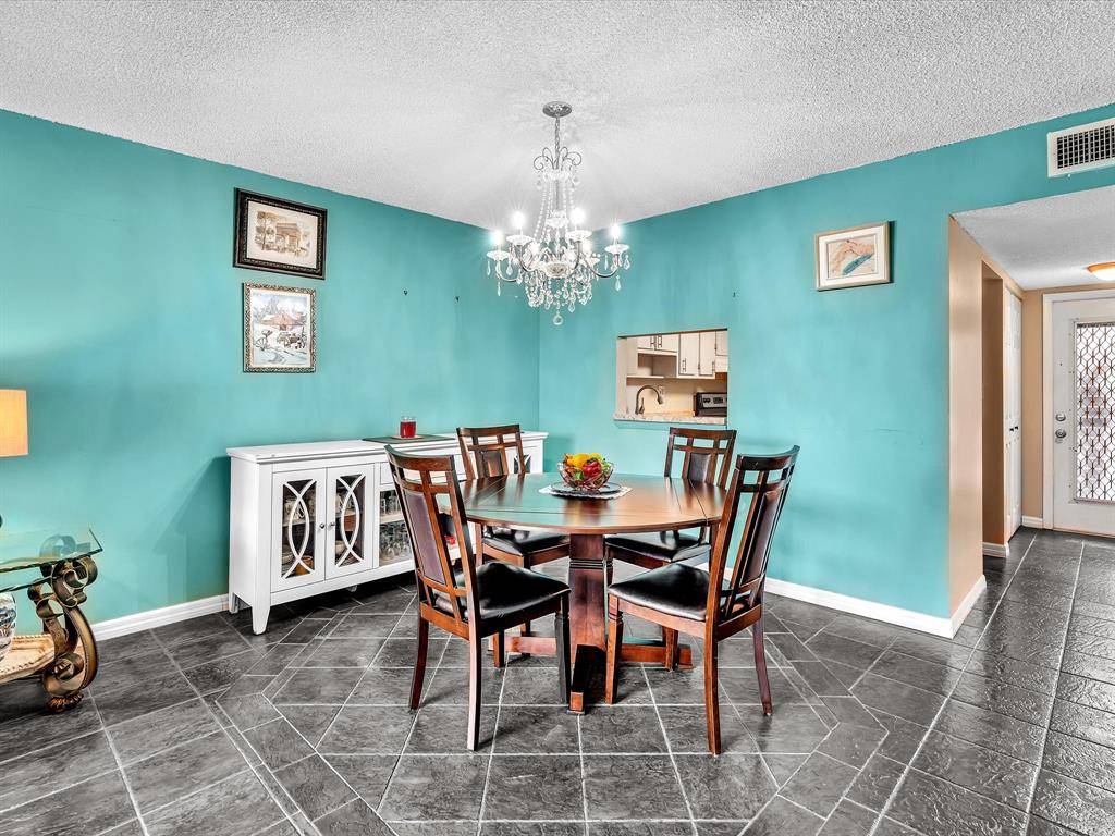 Margate, FL 33063,6570 Royal Palm Blvd #203J