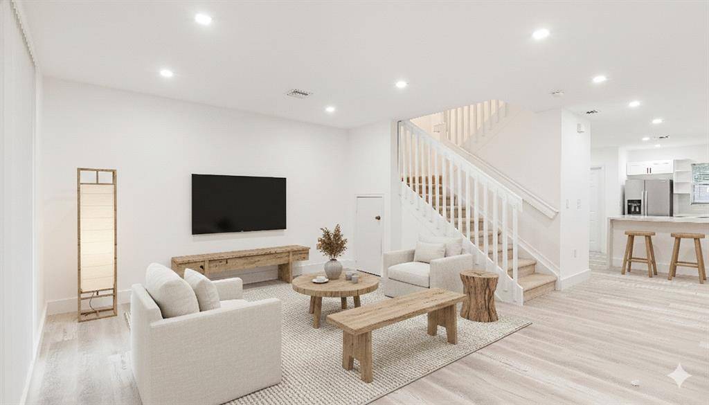 Hollywood, FL 33020,2314 Johnson St #20C