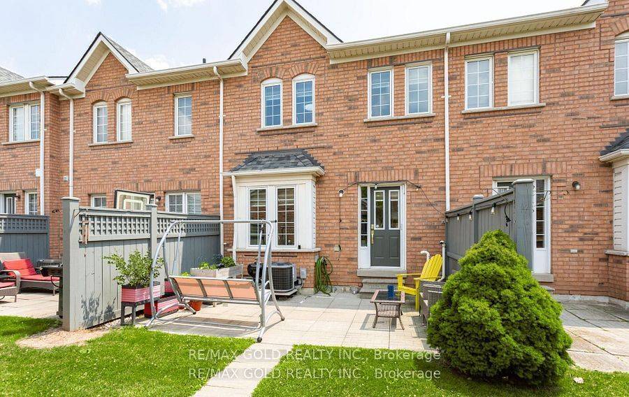 Mississauga, ON L5M 6G7,2665 Thomas ST #94