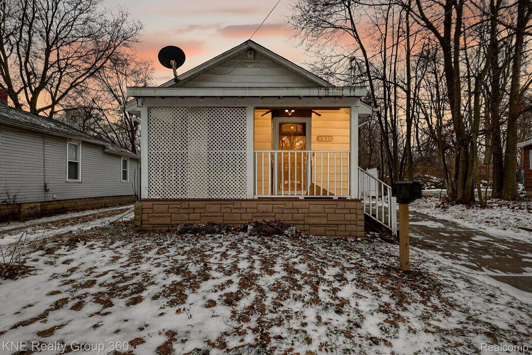 Lansing, MI 48906,1520 Congress ST