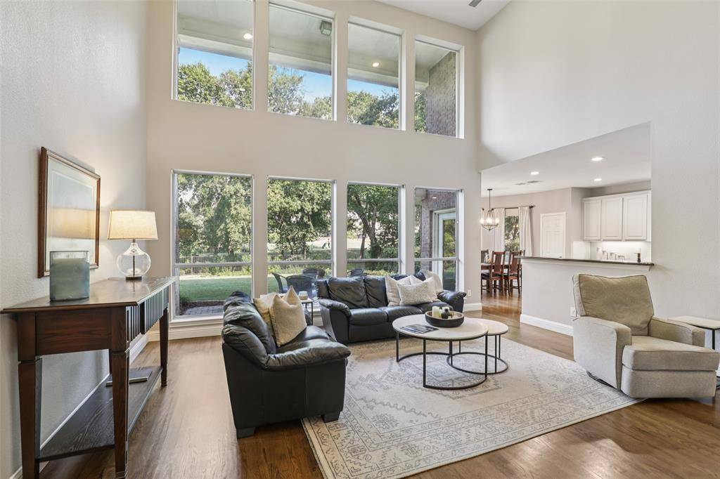 Plano, TX 75025,9212 Longview Drive