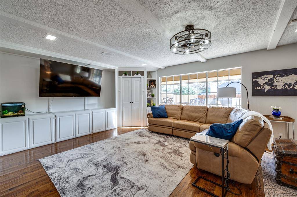 Plano, TX 75075,2720 Prairie Creek Court