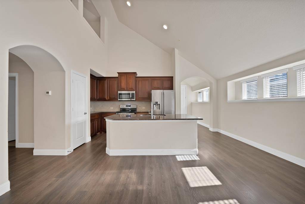 Waxahachie, TX 75165,207 Arborside Drive