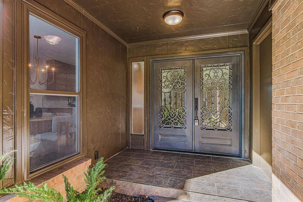 Richardson, TX 75080,2 Crown Place