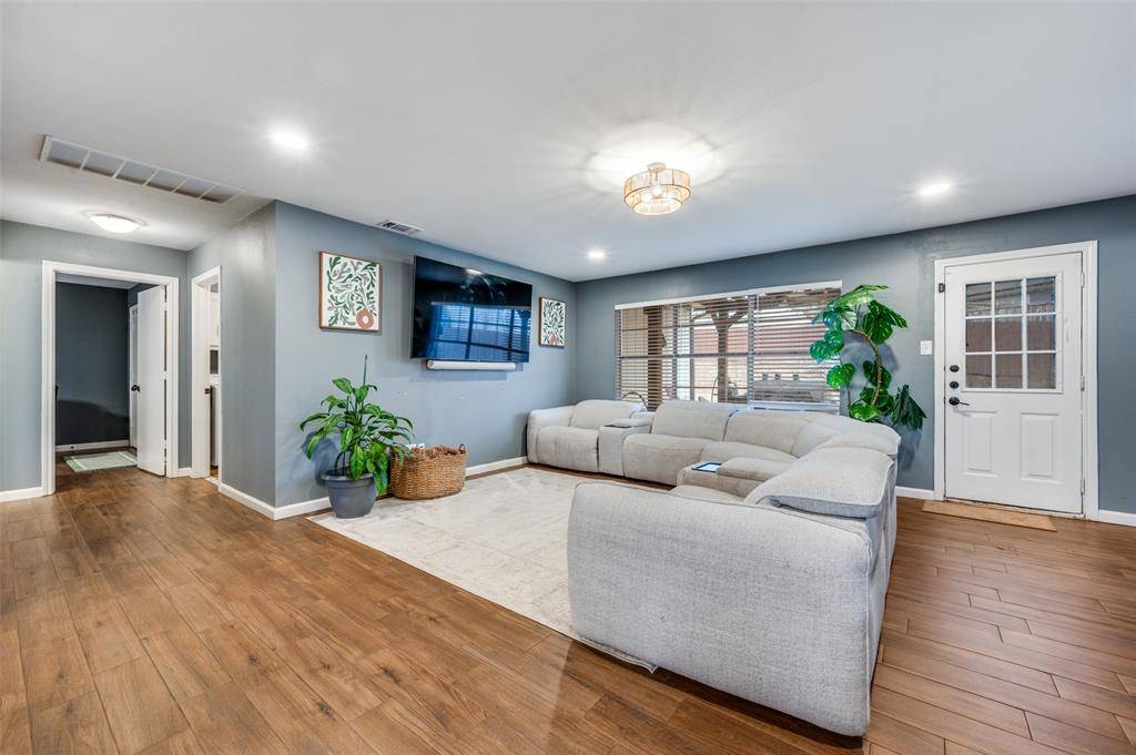 Carrollton, TX 75006,1616 Camero Drive