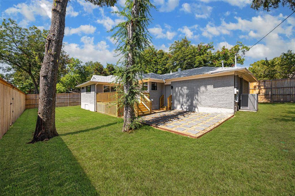 Dallas, TX 75218,8502 San Leandro Drive