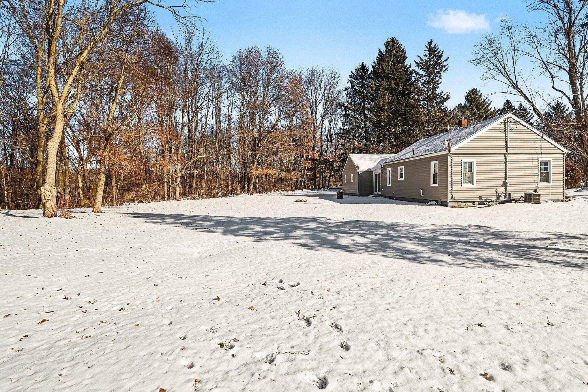 Battle Creek, MI 49037,56 Brown DR