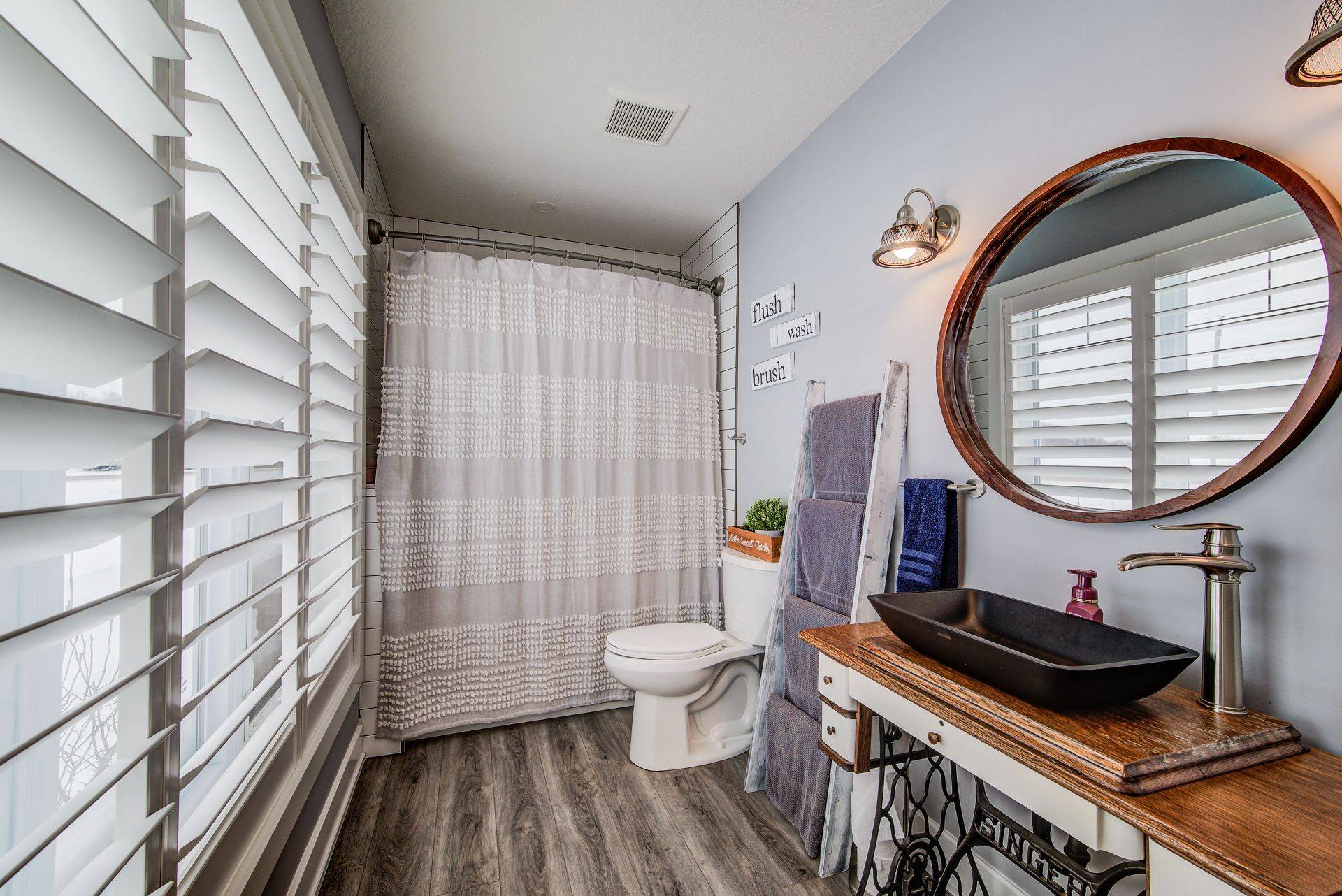 Blandford-blenheim, ON N0J 1B0,885725 Oxford Road 8 RD