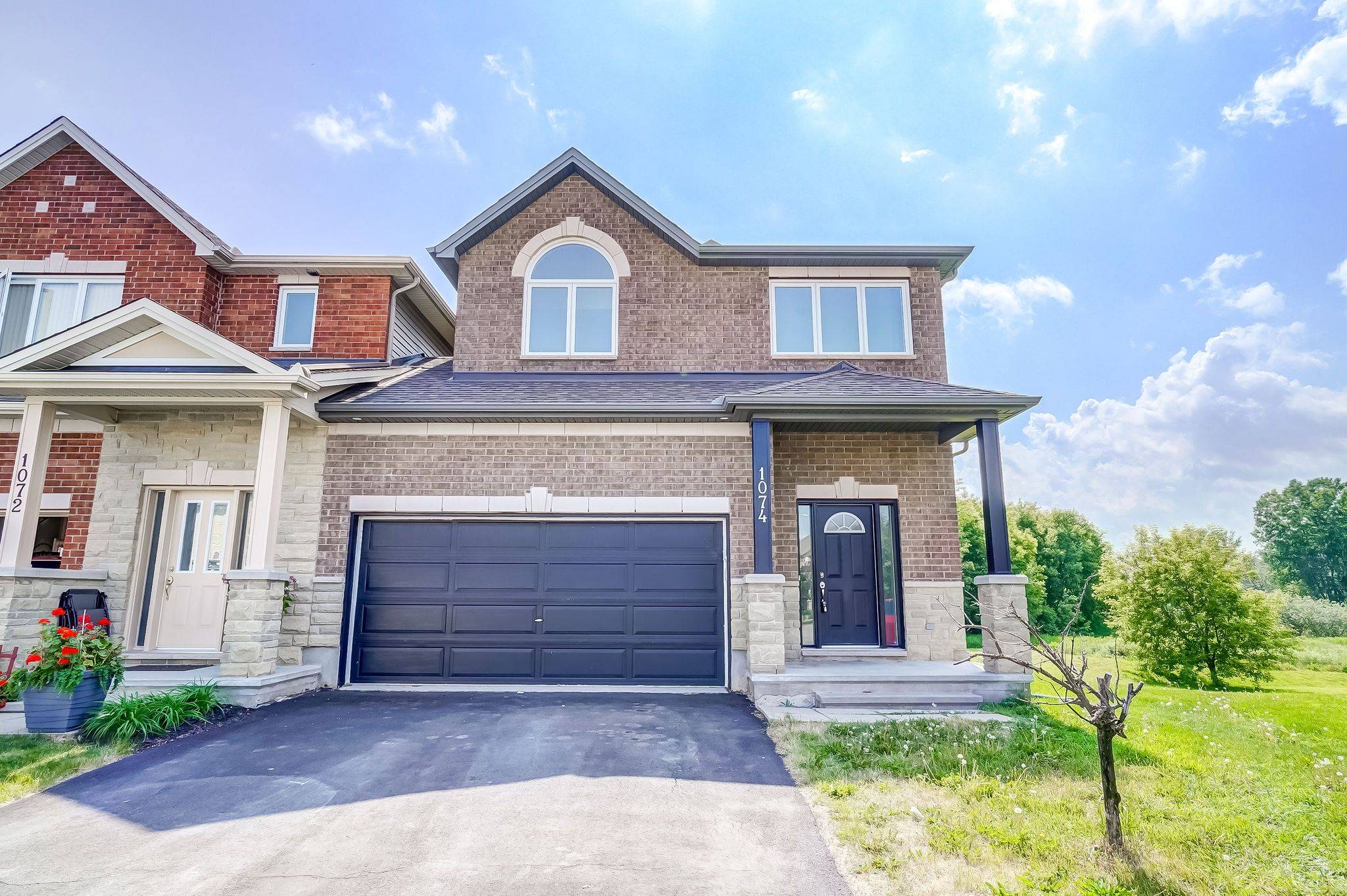 Kanata, ON K2M 0C6,1074 Northgraves CRES