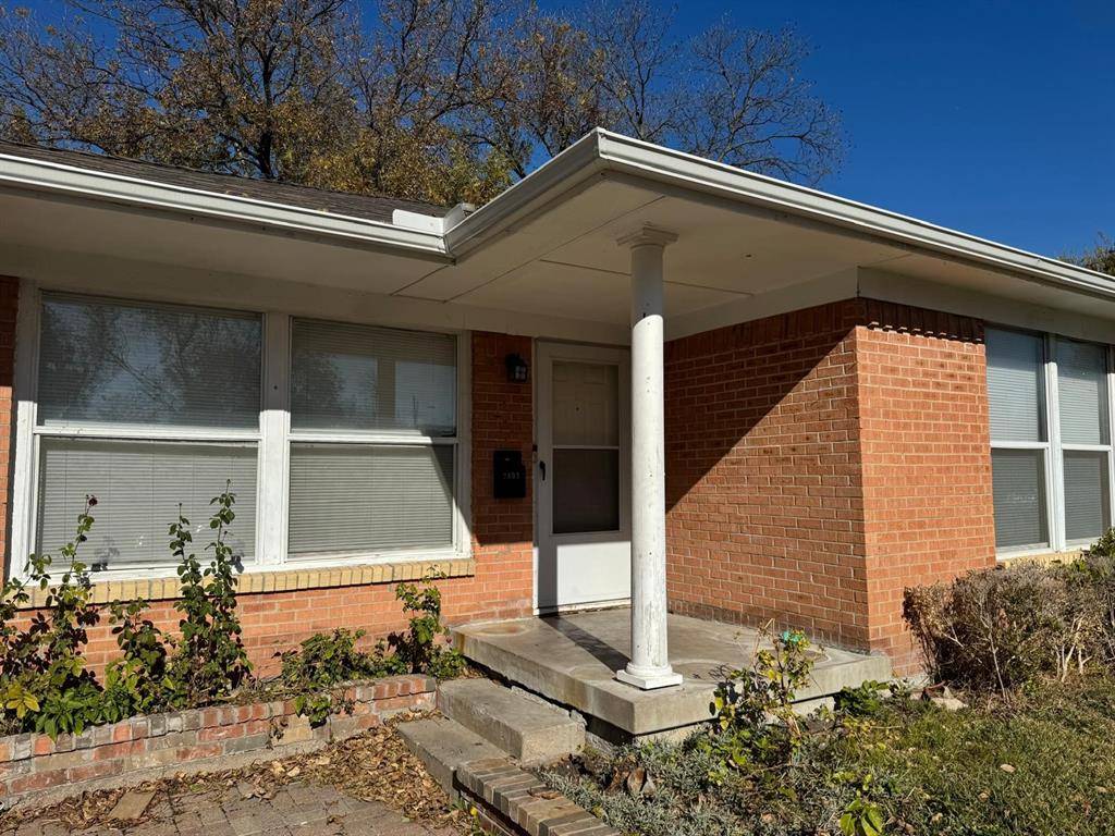 Dallas, TX 75217,7803 Seydel Street