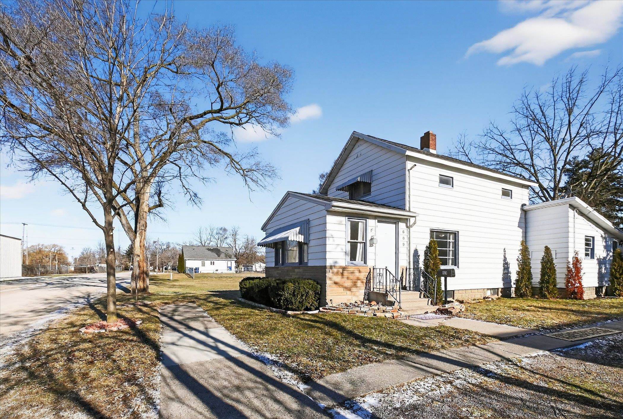 Bay City, MI 48708,609 Mccormick St