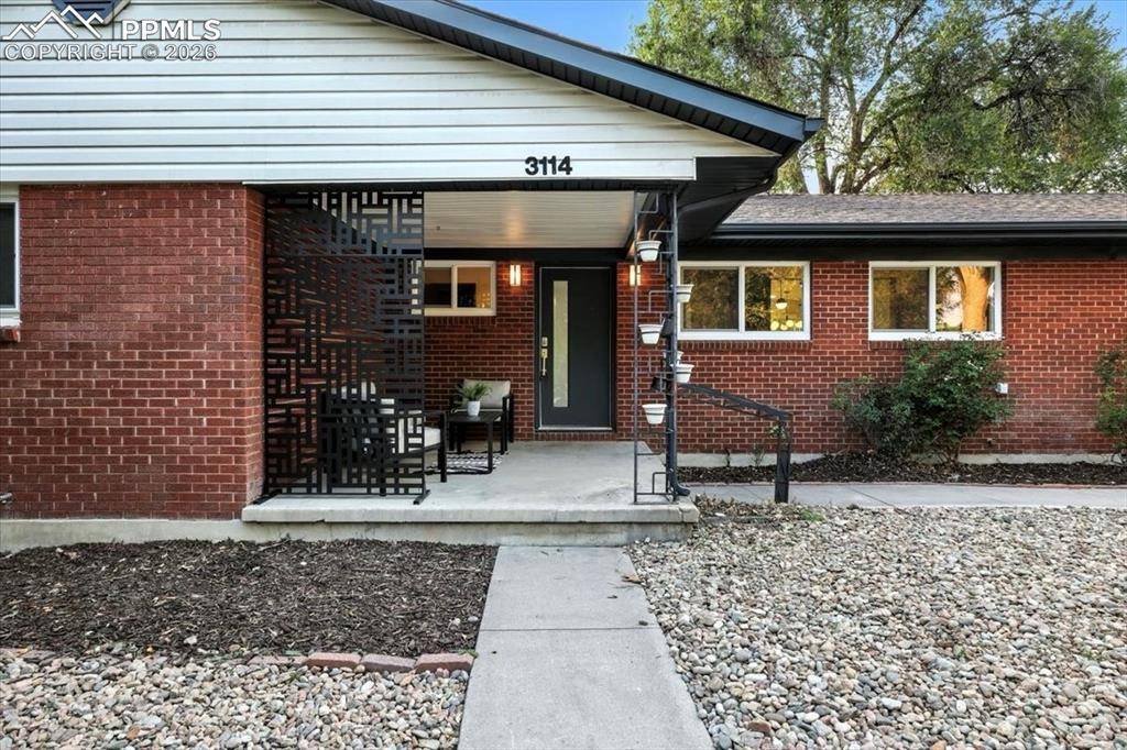 Colorado Springs, CO 80907,3114 Templeton Gap RD