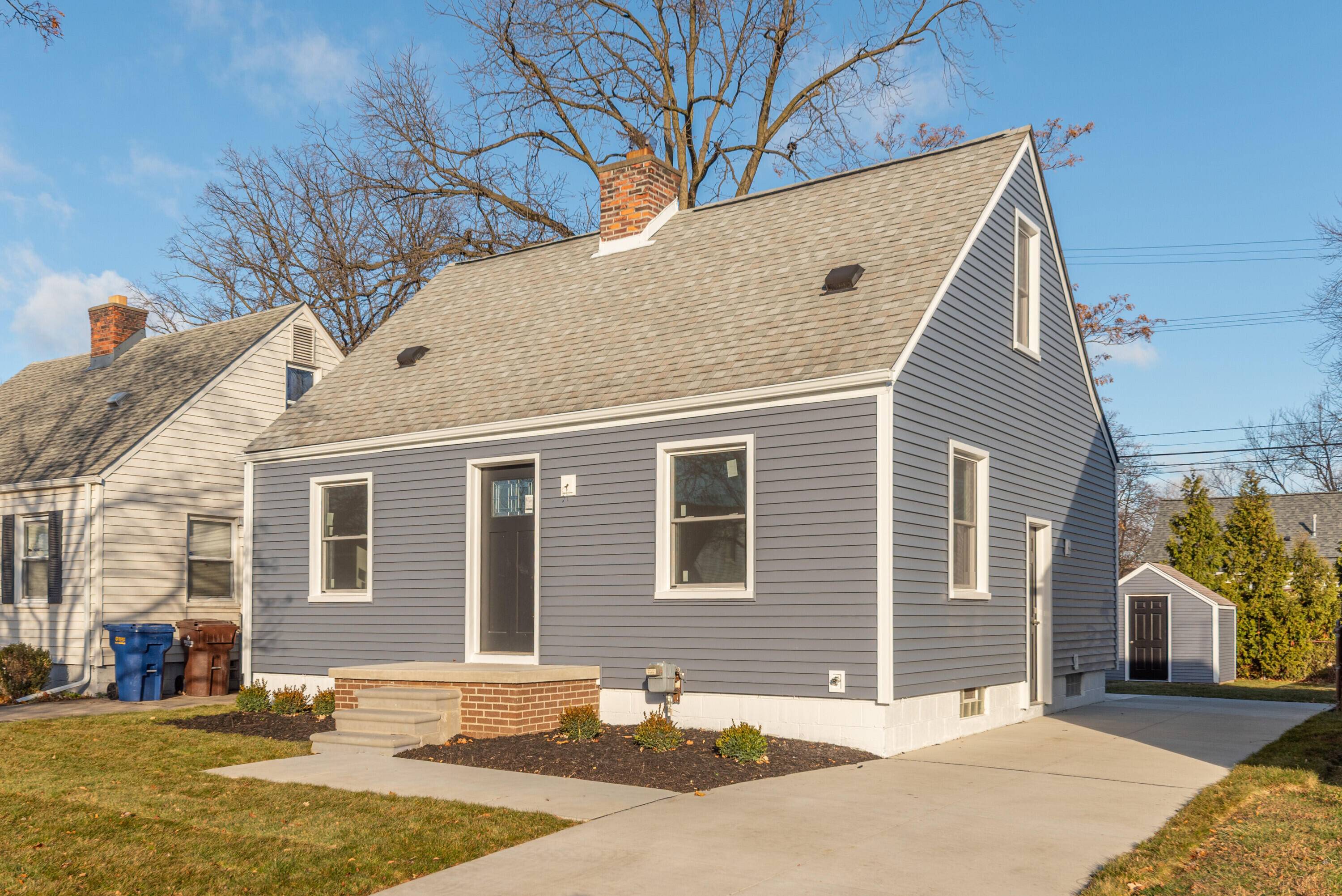 Wayne, MI 48184,33988 Richard ST