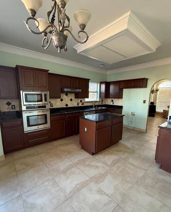 Rowlett, TX 75089,7517 Centenary Drive