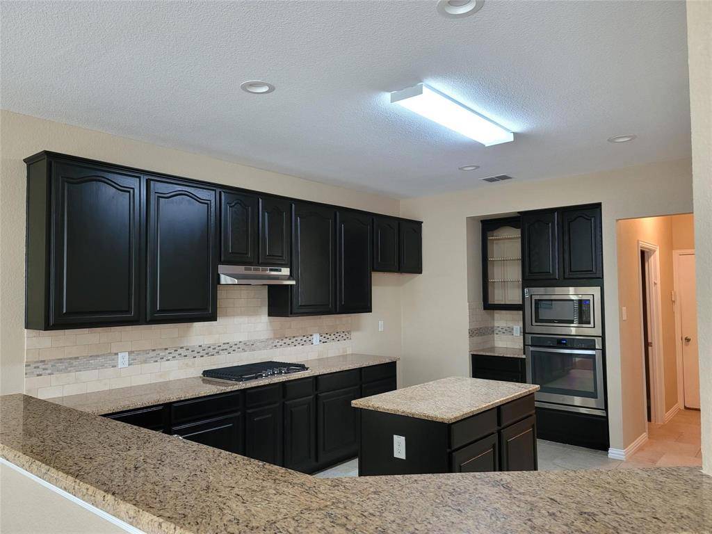 Crowley, TX 76036,1404 Hummingbird Court