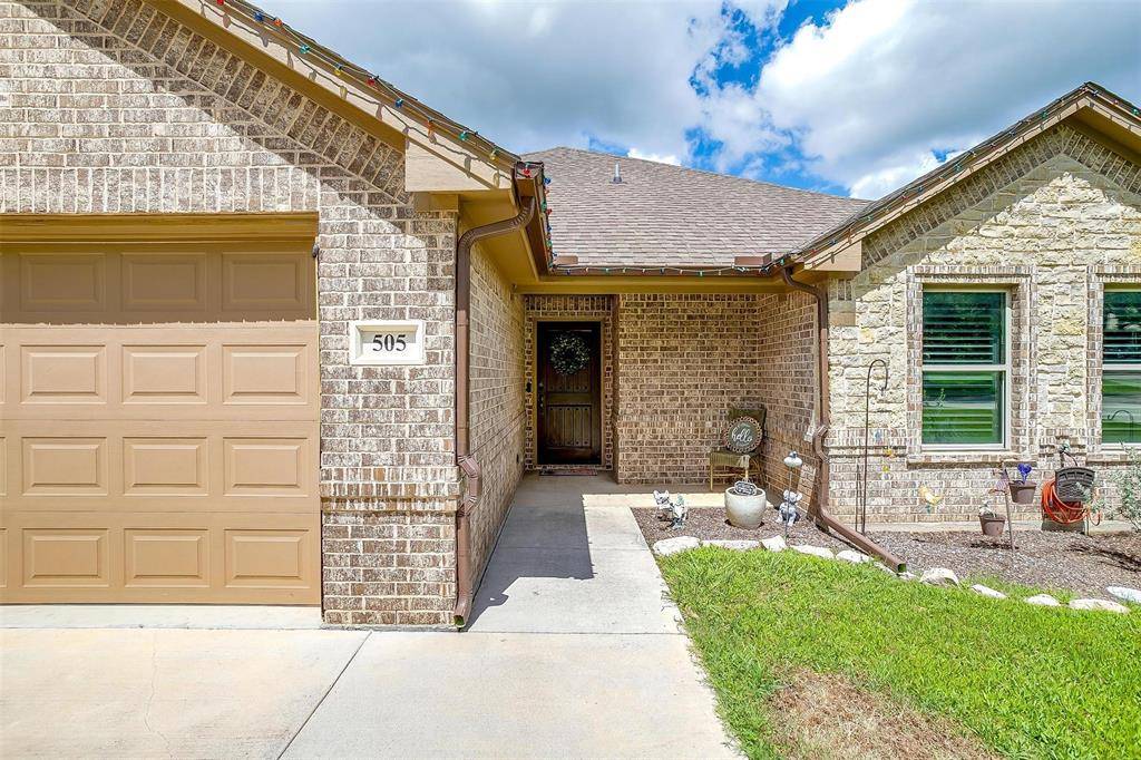 Springtown, TX 76082,505 N Avenue E