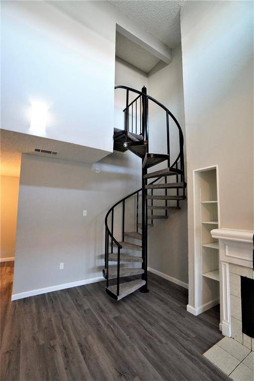 Dallas, TX 75243,9696 Walnut Street #207