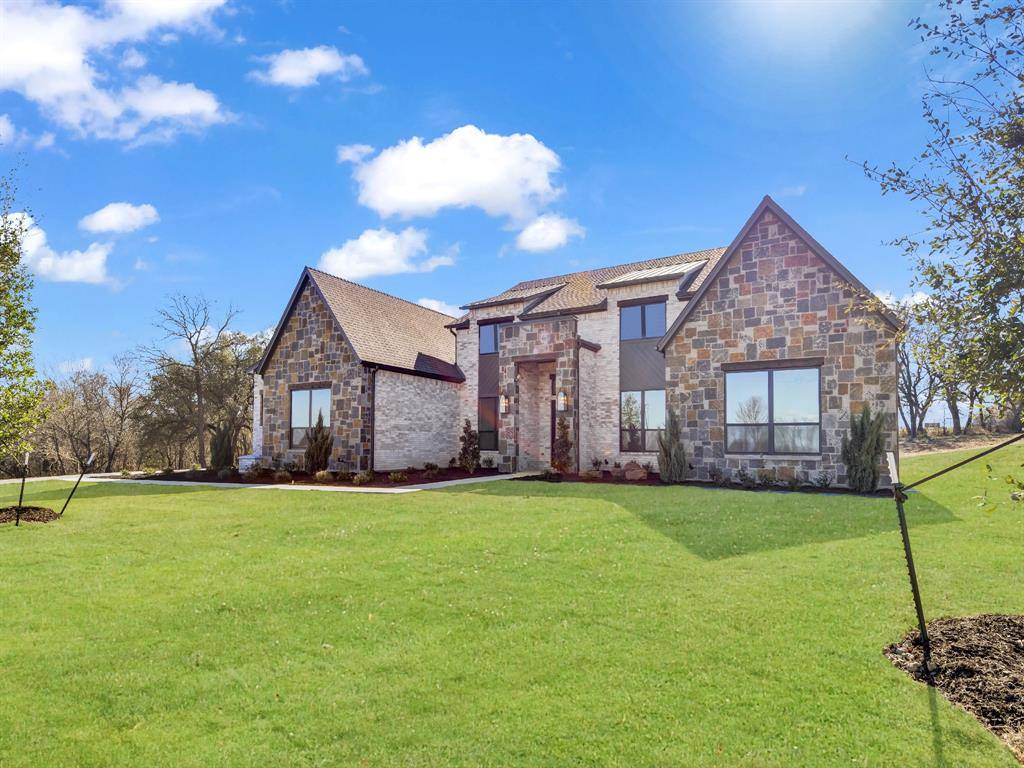 Weatherford, TX 76087,208 Dan Russell Bend