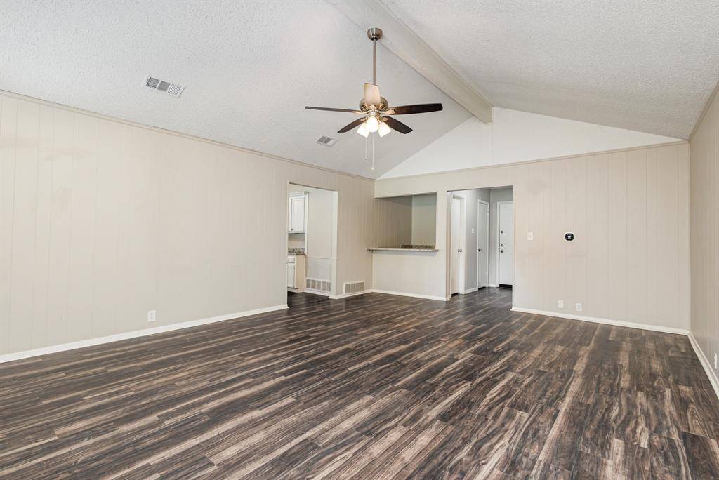 Hurst, TX 76054,736 Springhill Drive