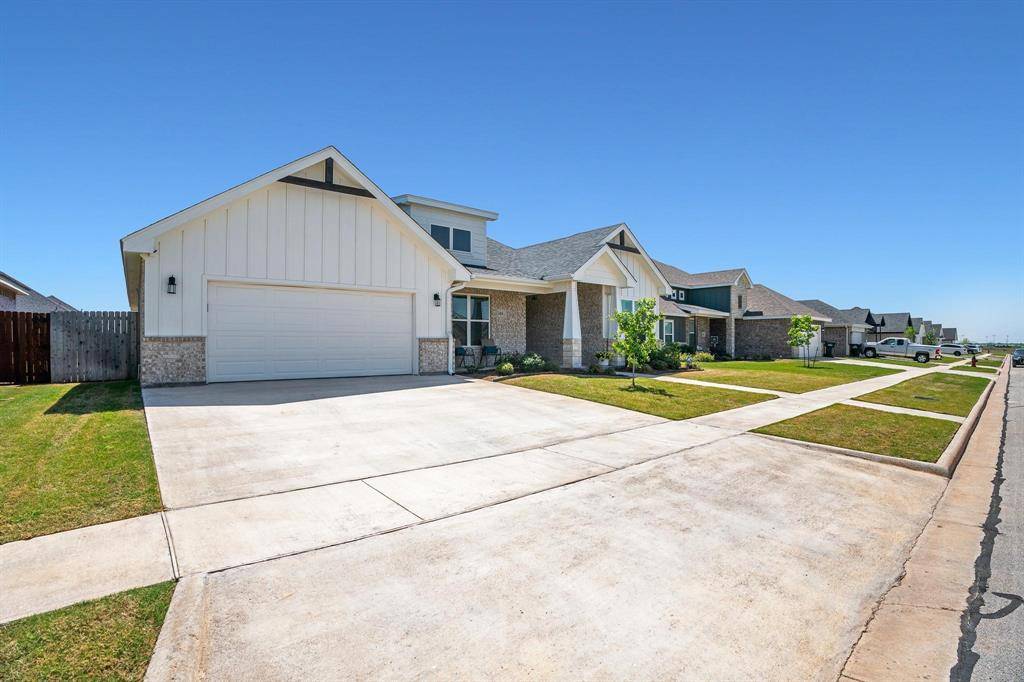 Abilene, TX 79602,349 Garth Ridge Drive