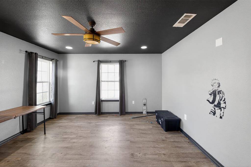 Springtown, TX 76082,400 N Avenue A