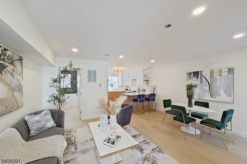 Passaic City, NJ 07055,413 Paulison Ave