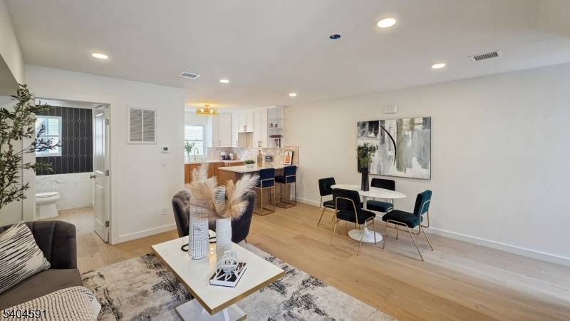 Passaic City, NJ 07055,413 Paulison Ave