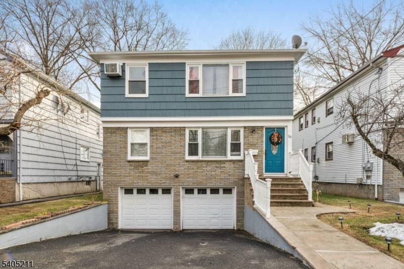 Maplewood Twp., NJ 07040,20 Toronto Ct