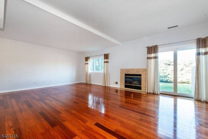 East Hanover Twp., NJ 07936,173 Castle Ridge Drive