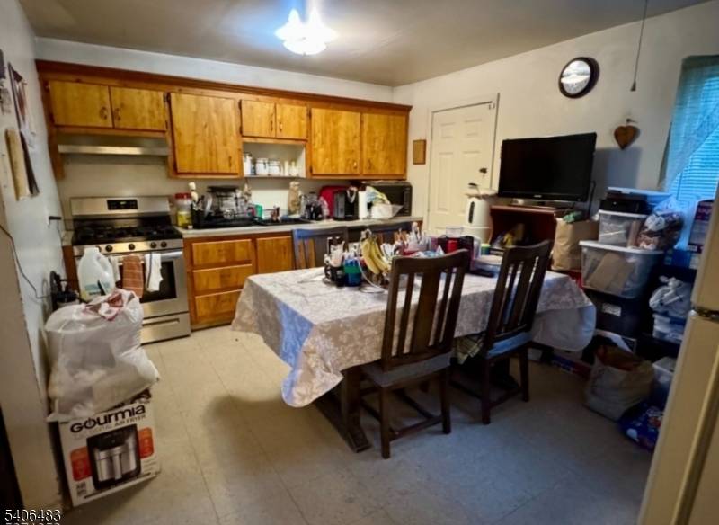 Linden City, NJ 07036,420 Academy Ter