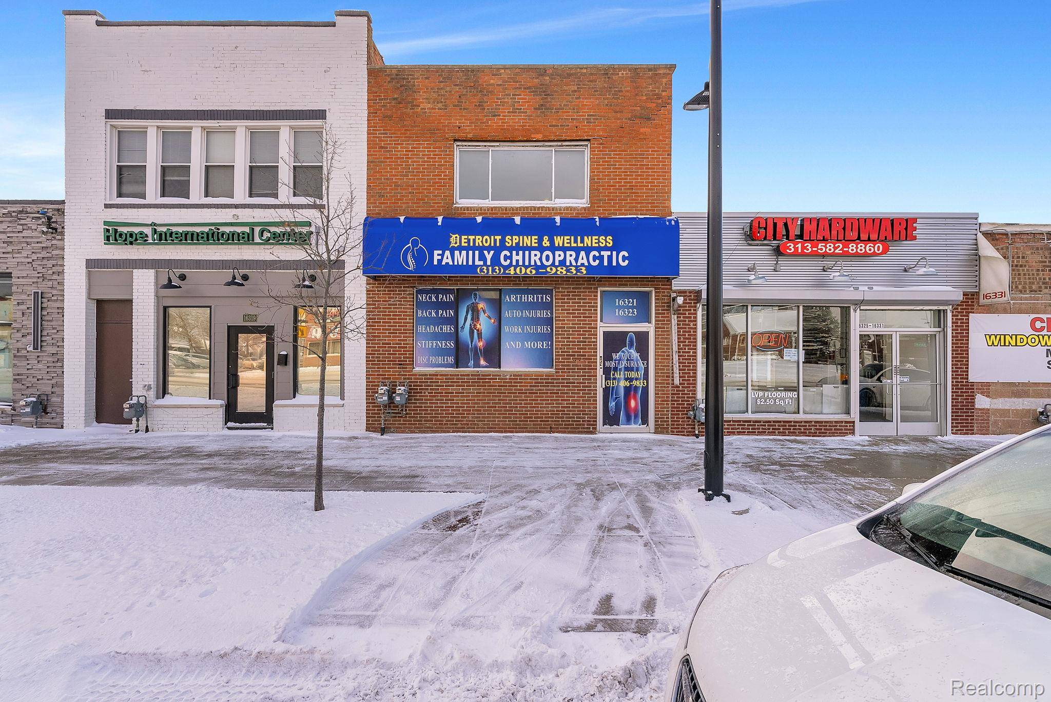 Detroit, MI 48224,16323 W Warren Ave