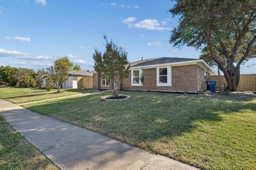 Lewisville, TX 75067,1734 Belltower Place