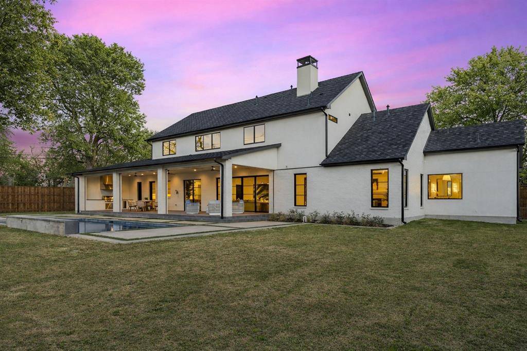 Dallas, TX 75218,8567 Santa Clara Drive