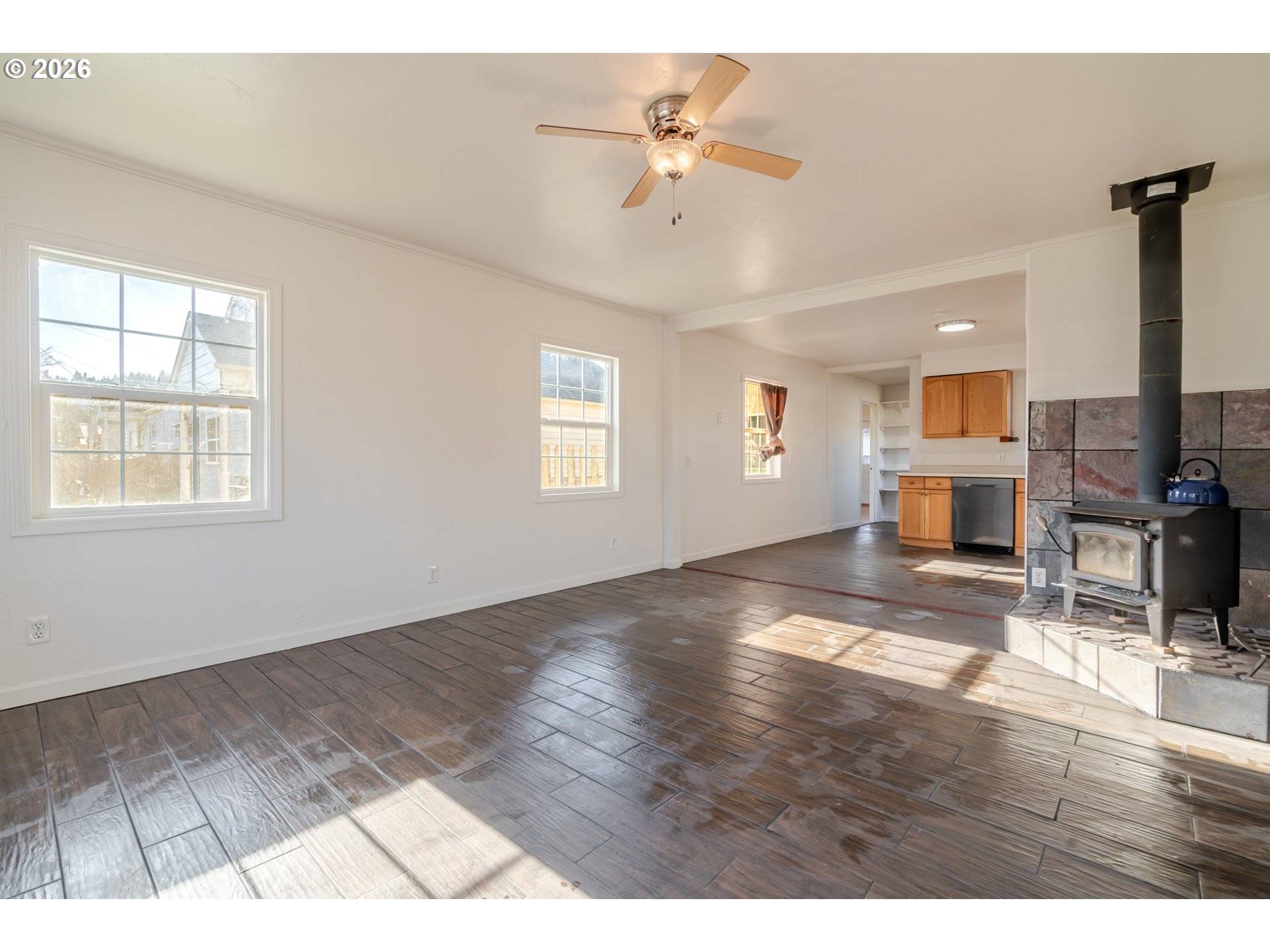 Sweet Home, OR 97386,1360 2ND AVE