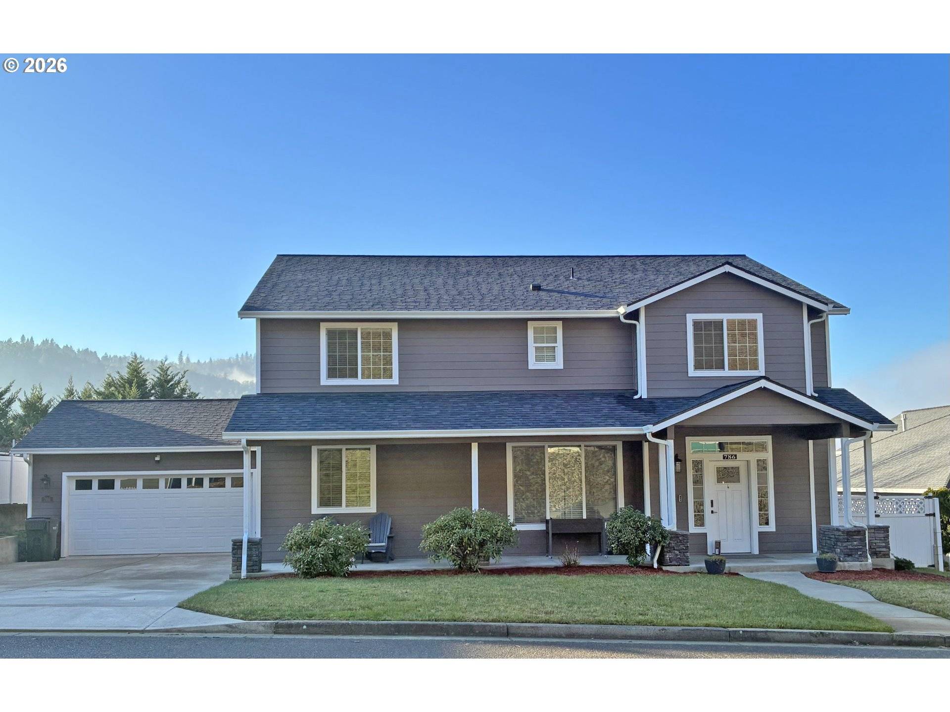 Winchester, OR 97495,786 NORTH VIEW DR