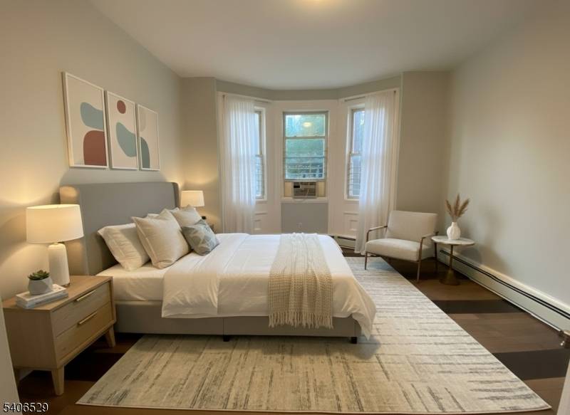 Newark City, NJ 07103,266 Littleton Ave