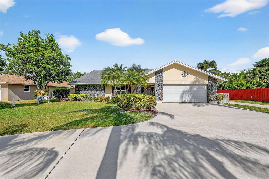 Lake Worth, FL 33467,7163 Saint Andrews Rd