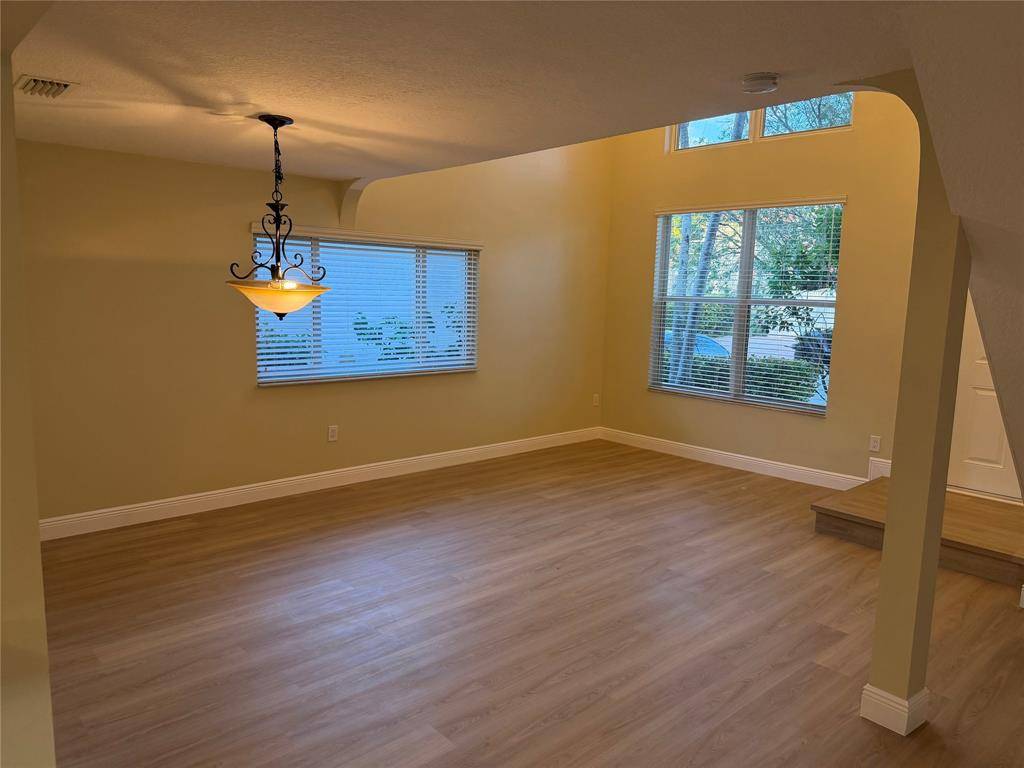 Weston, FL 33326,123 Danielle Ct