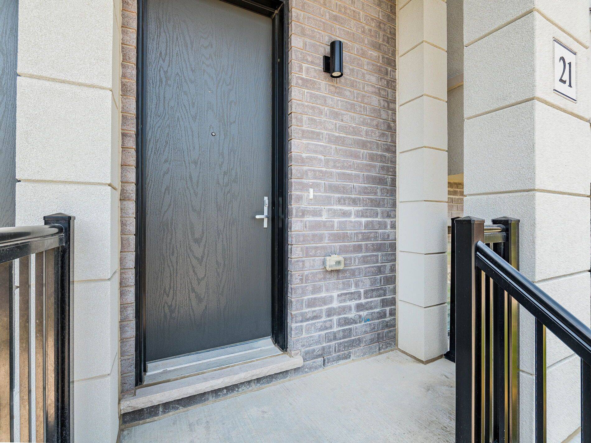 Caledon, ON L7E 4M5,21 Lambert LN