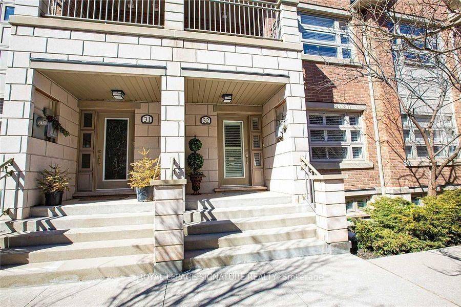 Oakville, ON L6H 7P1,2460 Prince Michael and Dundas DR #32