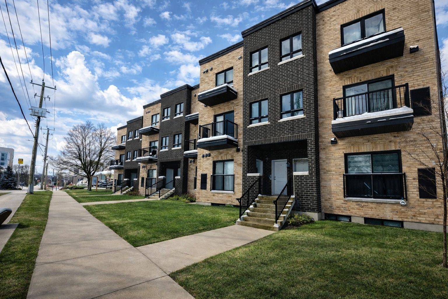 Kitchener, ON N2M 0C3,600 Victoria ST S #10