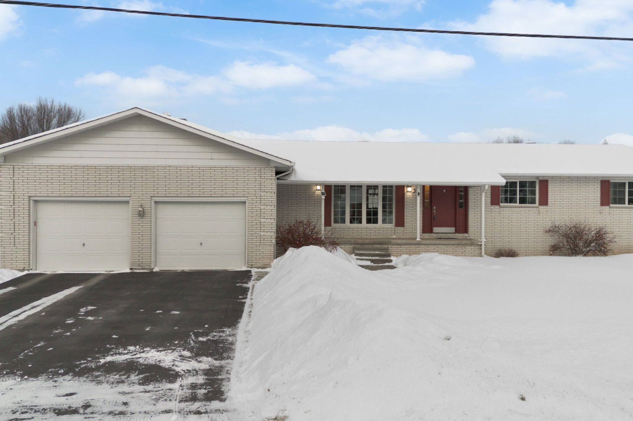 Rideau Lakes, ON K7A 4S5,3 Forest DR