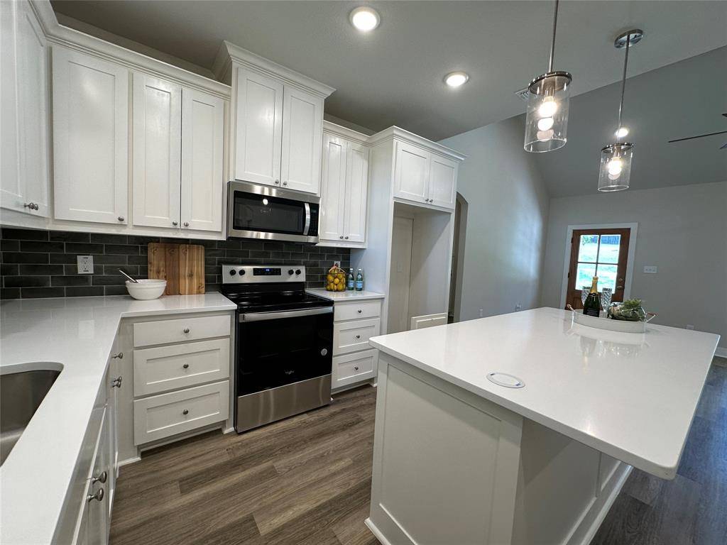 Denison, TX 75020,413 S Eddy Avenue