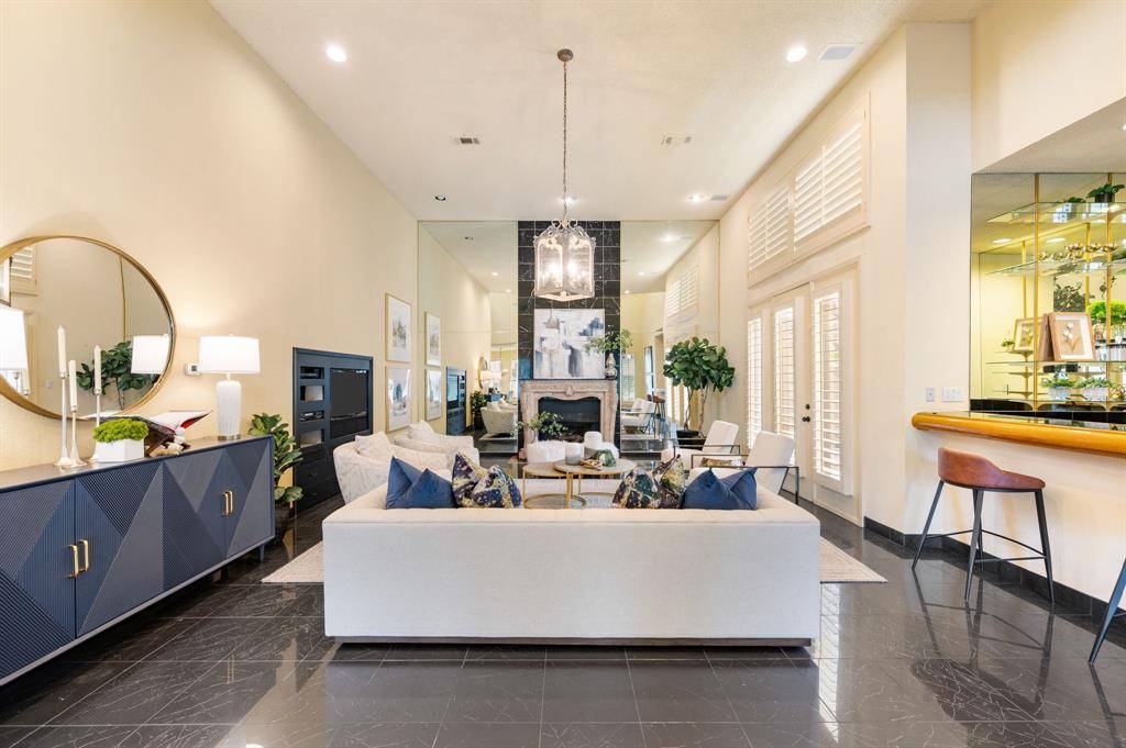 Arlington, TX 76006,3118 Shadow Drive W